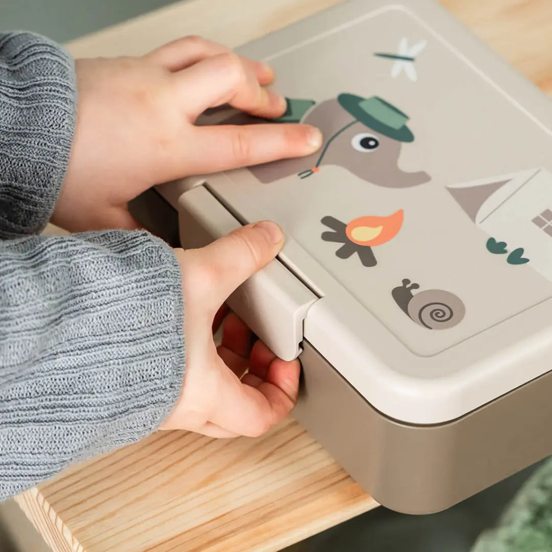 Lunch Box With Divider Adventure Sand DONE BY DEER