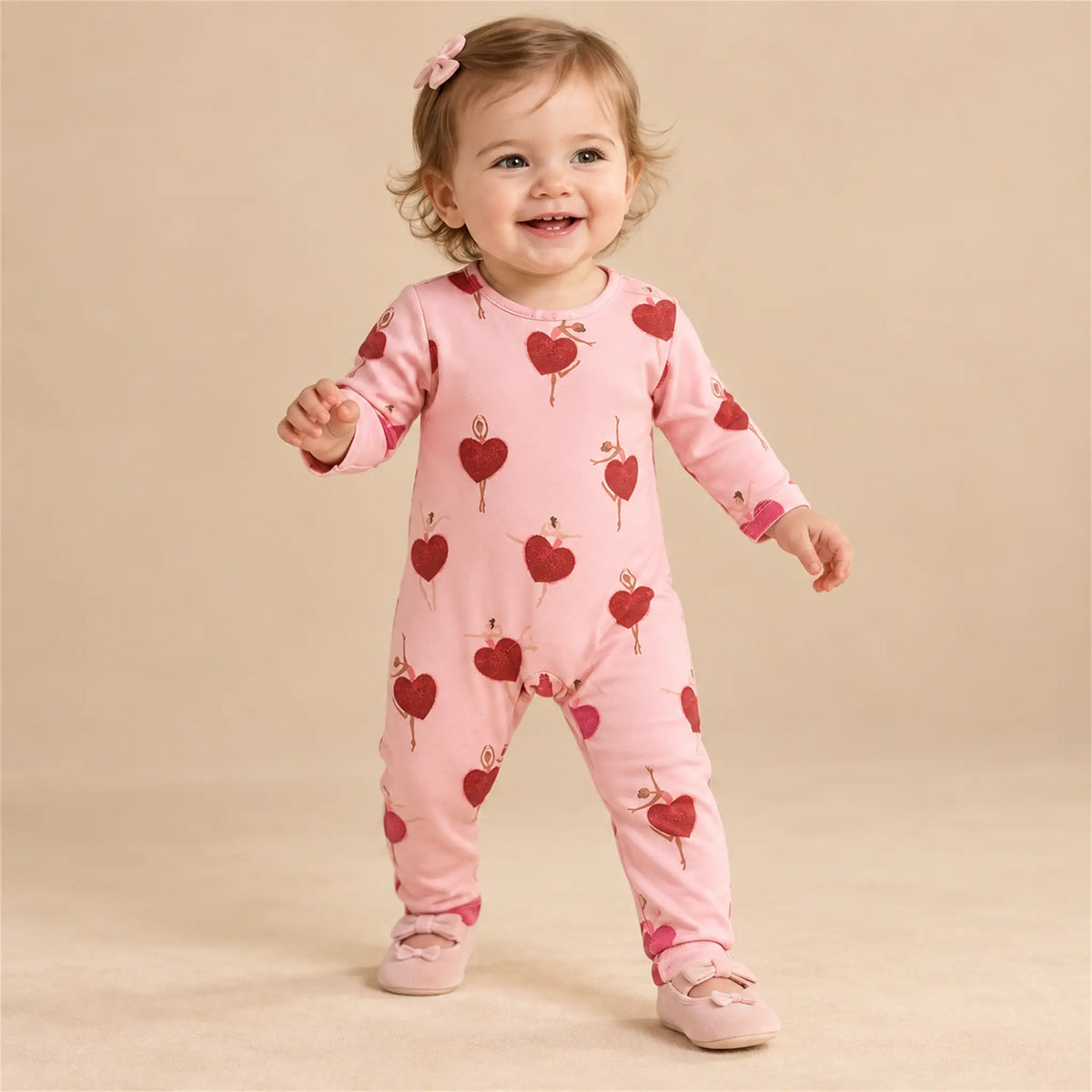 Beige studio lookbook: Ballerinas Organic Cotton Bodysuit; 12M; full-body child model; look 2