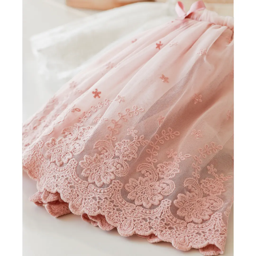 Lola Knit Top & Vera Pleat Skirt Sol Vera