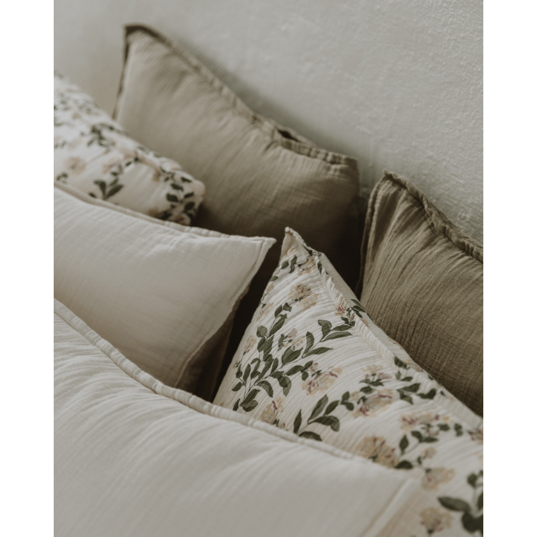 Geranium Muslin Pillowcase