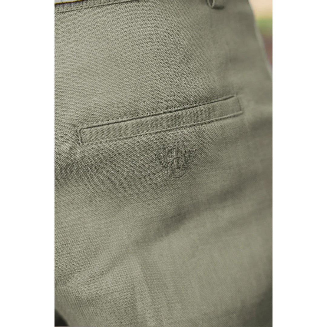 100% White Linen Chinese Collar Shirt & Green Shorts