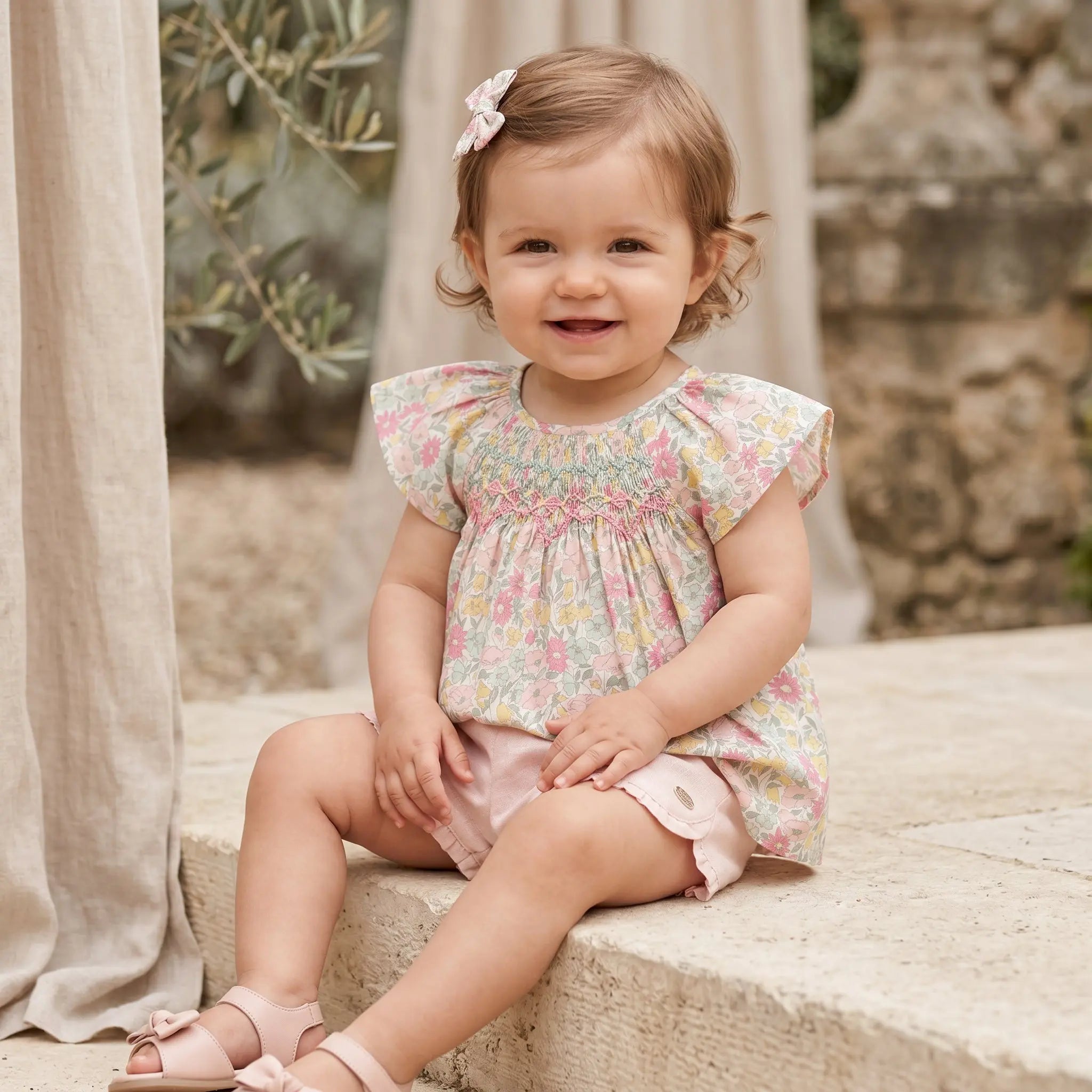 Girls Liberty Print Blouse & Pale Pink Linen Shorts Set TARTINE ET CHOCOLAT