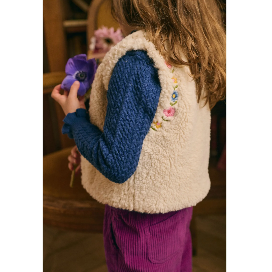 Cream Jumper Java