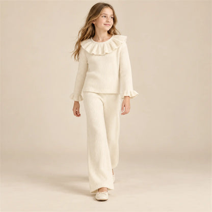 Beige studio lookbook: Ava Jumper &amp; Salia Pants; 12Y; full-body child model; look 2