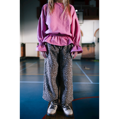 Karlie sweater chateau pink