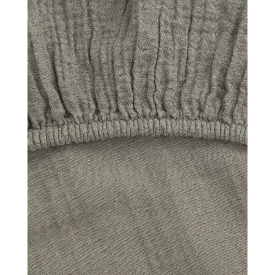 Geranium Muslin Fitted Sheet Double