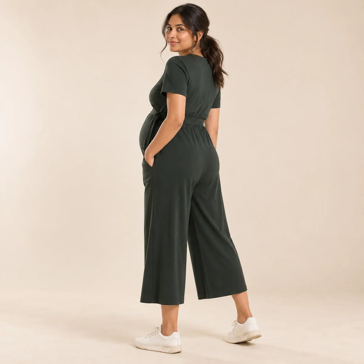 Amelia jumpsuit Green — maternity lookbook, look 02