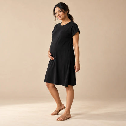 The-shirt dress — maternity lookbook, look 02