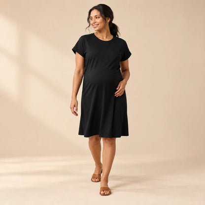The-shirt dress — maternity lookbook, look 03