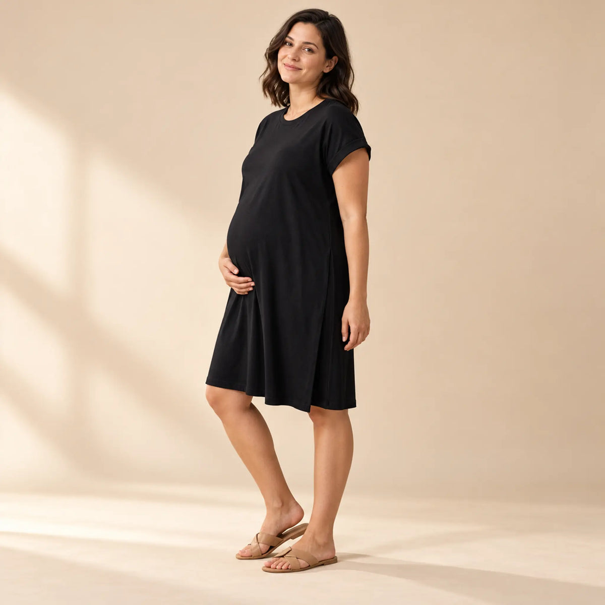 The-shirt dress — maternity lookbook, look 04