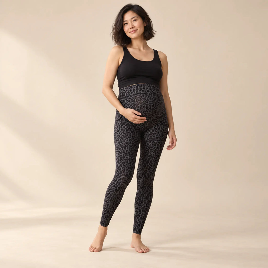 OONO leggings-leo print grey/black — maternity lookbook, look 01