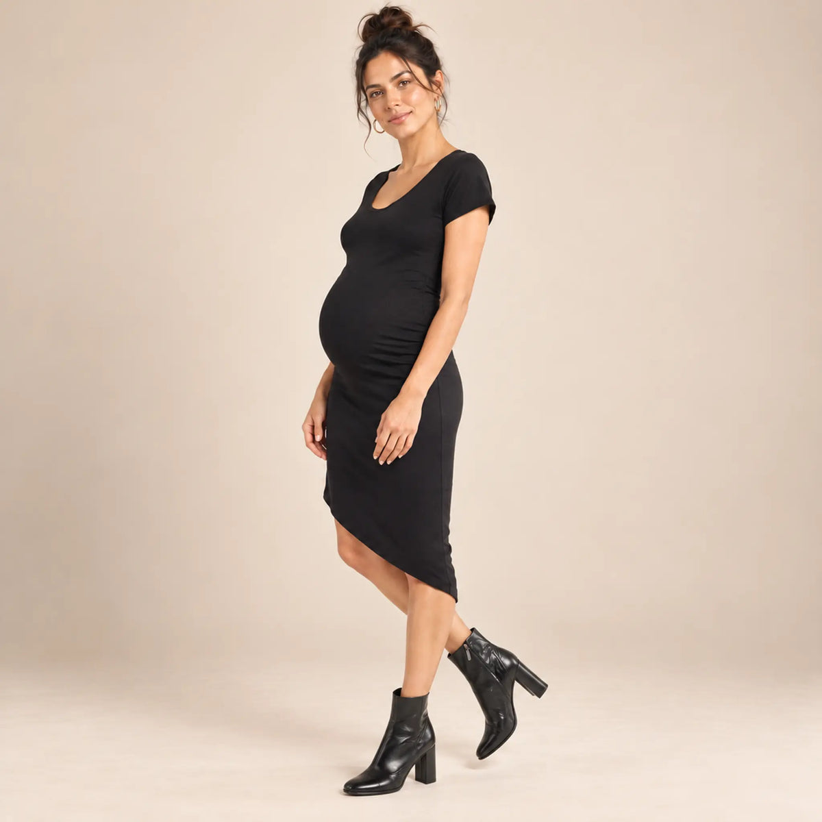 India Maternity T-Shirt Dress — maternity lookbook, look 02