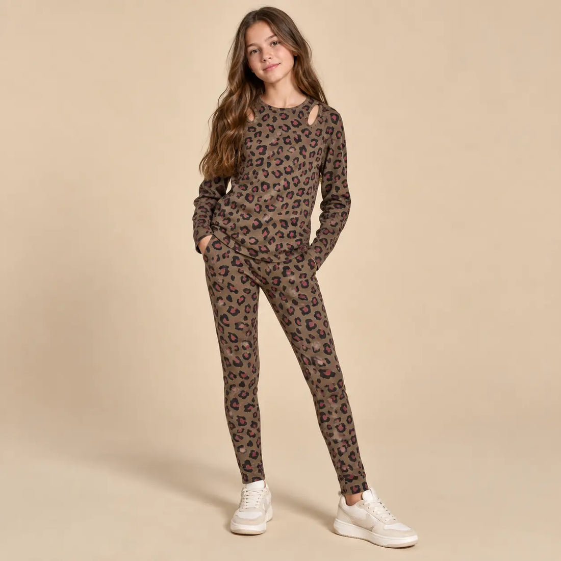 Animal Print Jersey T-shirt &amp; Leggings lookbook image 1