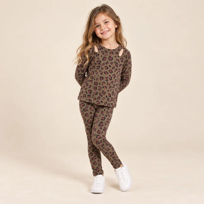 Animal Print Jersey T-shirt &amp; Leggings lookbook image 3