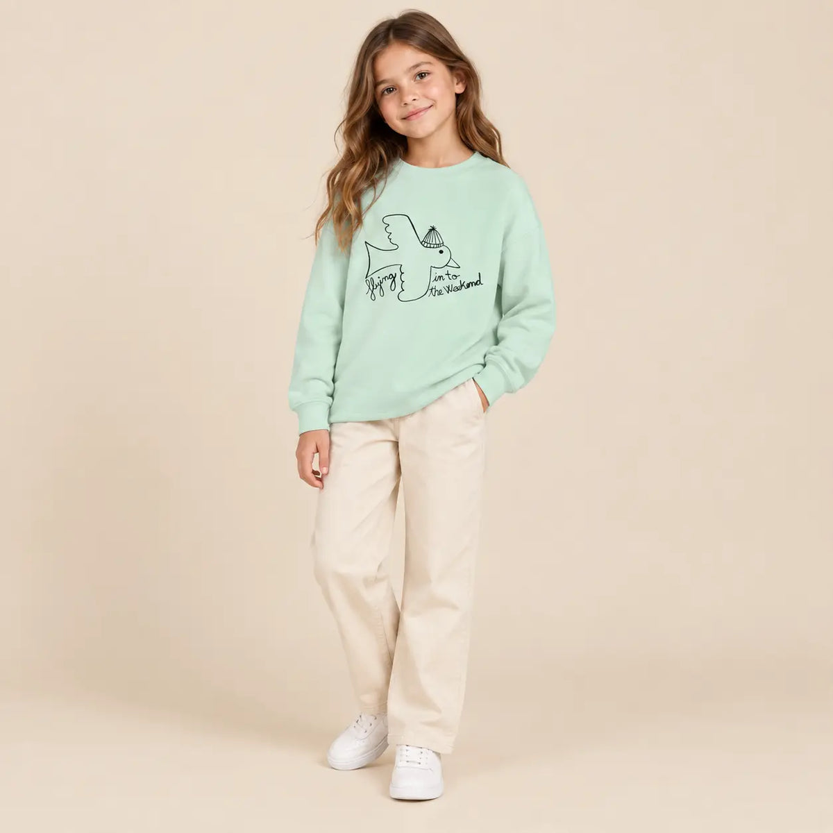 Bird T-shirt - Green - 9Y girl lookbook pose 2