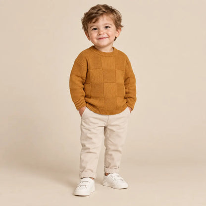 Fanatical squares knitted sweater sandstone - 2Y boy lookbook pose 1