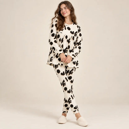 18 year girl wearing Rosa + Fabio Love Pajamas second pose